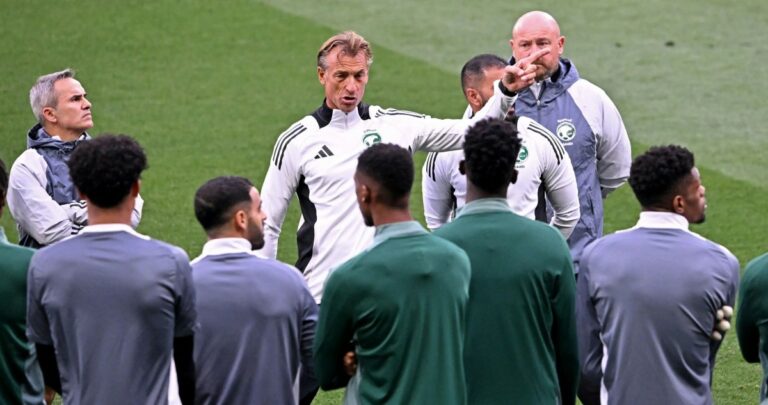 رينارد-يختار-ملعب-الاتفاق-لتدريبات-المنتخب-السعودي
