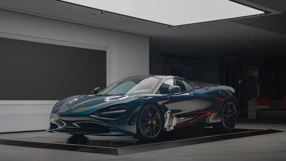 إصدار-فريد-من-«ماكلارين-750s»-في-دبي