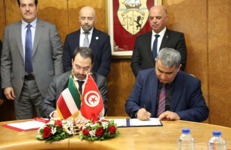 'الطيران-المدني'-ونظيرتها-التونسية-توقعان-اتفاقية-تنظيم-النقل-الجوي-بين-البلدين