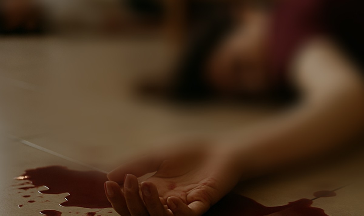جريمة-بشعة-في-العباسية…-قتل-زوجته-نحراً-ثم-قطع-شرايينه-منتحراً