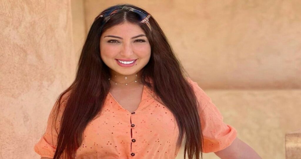بعد-انتقاد-زيادة-وزنها…-دنيا-بطمة-تتحدّى-وتستعرض-مفاتنها