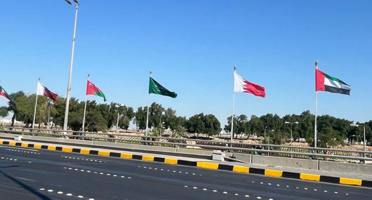 'البلدية'-:-أعلام-دول-مجلس-التعاون-ترفرف-في-الكويت-ترحيبا-بالوفود-الخليجية-المشاركة-في-اجتماع-وزراء-البلديات