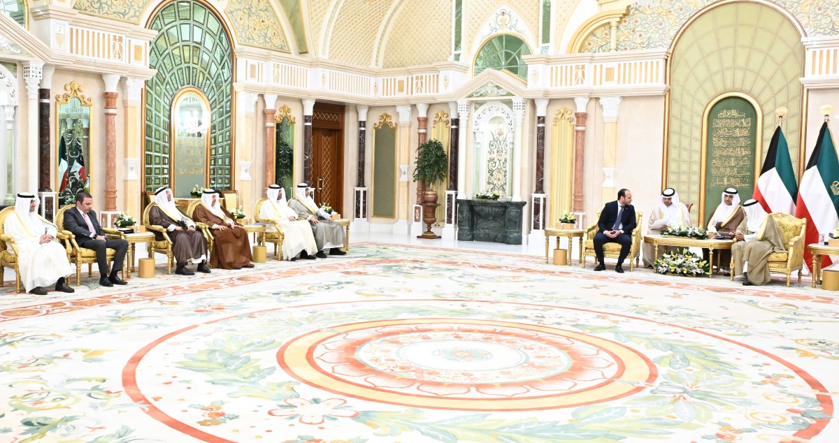 الأمير-تسلم-أوراق-اعتماد-سفراء-باكستان-وقبرص-والسلفادور-وأرمينيا-وسريلانكا