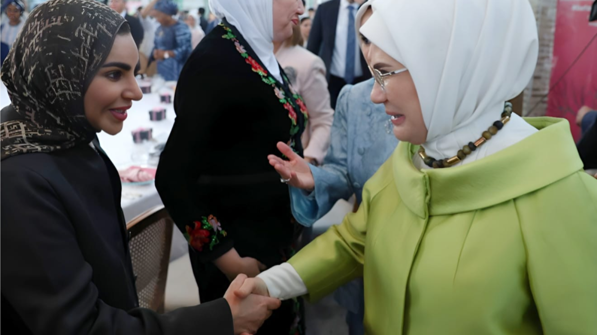 الوزيرة-الحويلة-خلال-حفل-عشاء-رسمي-في-اسطنبول:-دور-ريادي-تقوم-به-تركيا-لتعزيز-الحوار-العالمي-حول-قضايا-الأسرة