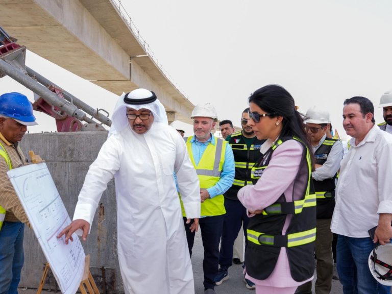 وزيرة-الأشغال-تتفقد-جسر-صباح-الناصر-والمعوقات-الفنية-المحتملة