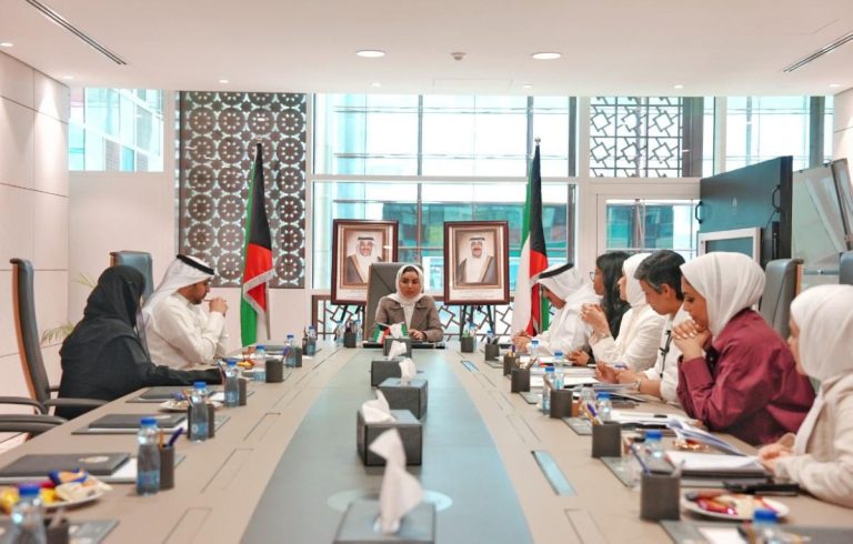 وزيرة-الشؤون-تبحث-مع-رئيس-'التحريات'-تطوير-آليات-الرقابة-على-القطاع-الخيري-والمنظمات-غير-الربحية