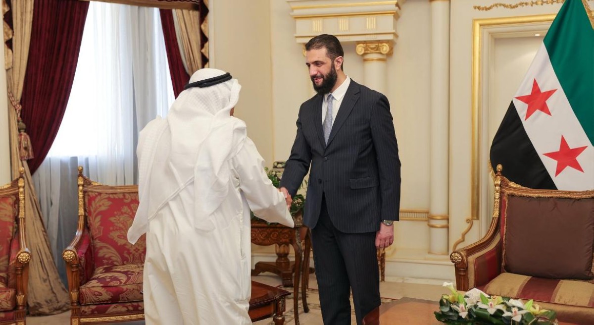 الشرع-والشيباني-يبحثان-مع-رجال-أعمال-المشاريع-التنموية-والاستثمار-في-سورية