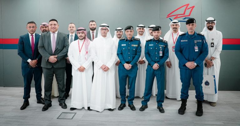 'الخليج'-ينظم-ورشة-عمل-لموظفيه-بالتعاون-مع-قوة-الإطفاء-العام
