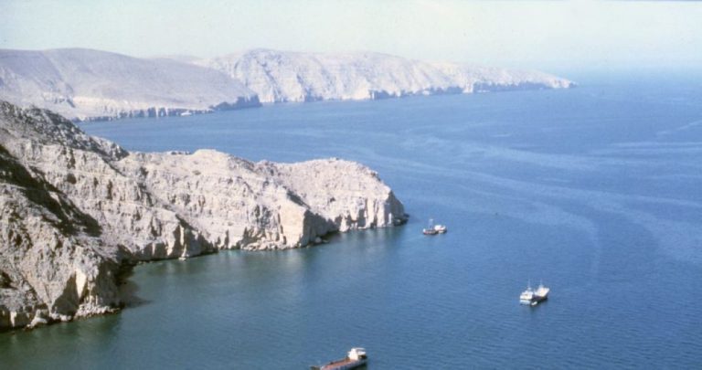 خبراء:-130-دولاراً-لبرميل-النفط-سيناريو-مرجح-مع-طول-أمد-الحرب