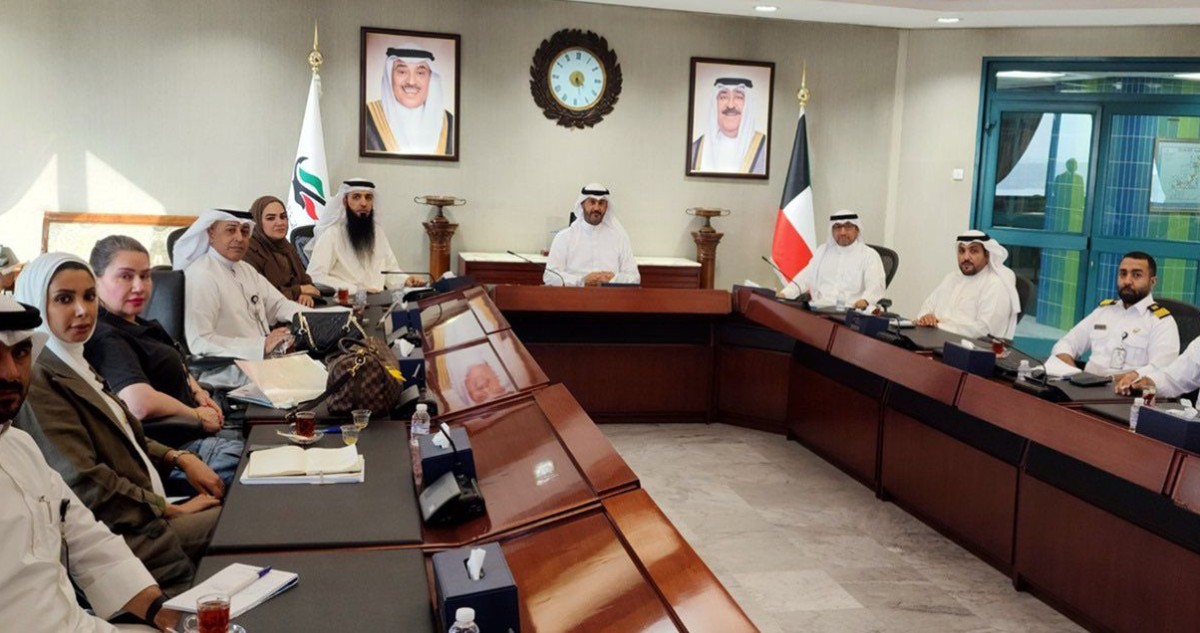 'الموانئ'-عقدت-اجتماعاً-طارئاً:-الأولوية-للإمداد-بالمواد-الغذائية-والدوائية