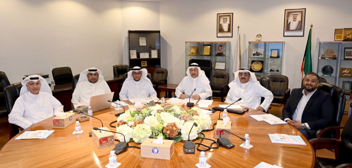 مجلس-إدارة-'الهلال-الأحمر'-يبحث-التدابير-الاحترازية-وآلية-التدخل-الإنساني-السريع-عند-الطوارئ