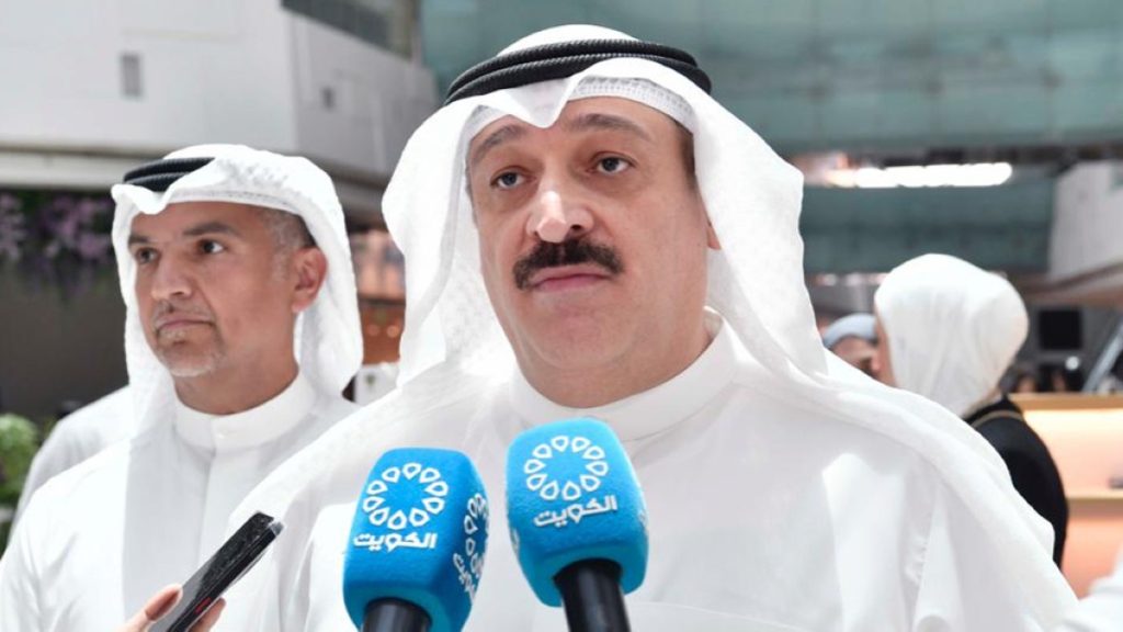العوضي:-نفذنا-12800-طلعة-استكشافية-لدراسة-الوضع-والعمل-على-التخلص-من-المخلفات-التي-تسبب-انتشار-الحشرات-والقوارض