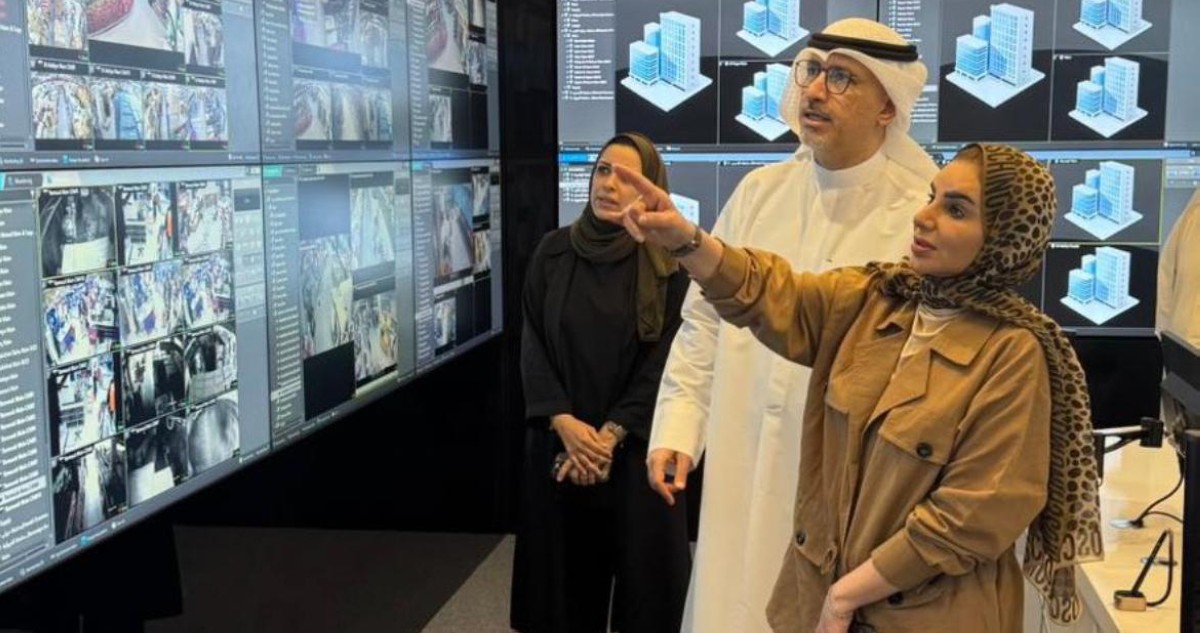 العجيل-والحويلة-يتفقدان-غرفة-العمليات-المركزية-لمتابعة-حركة-الأسواق