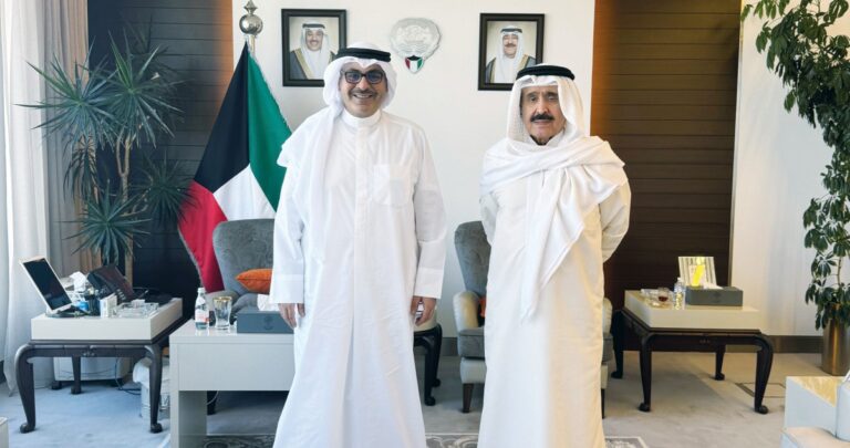 'متابعة-الأداء'…-عينٌ-تراقب-وعقلٌ-يطوِّر
