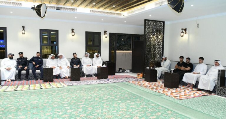 الناصر-تفقد-الحسينيات-والمدارس-في-الفروانية:-الالتزام-بالتعليمات-الأمنية