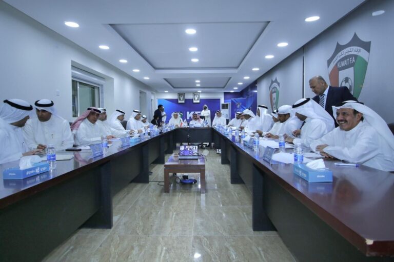 'عمومية-الكرة'-اعتمدت-التقريرين