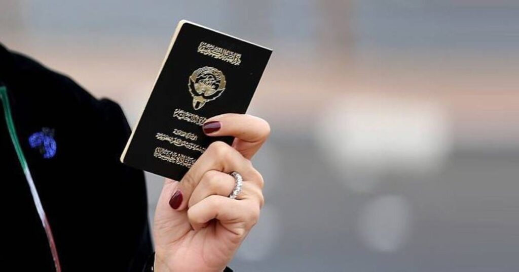 'التأمينات'-تفتح-باب-تقاعد-المسحوبة-جنسياتهن
