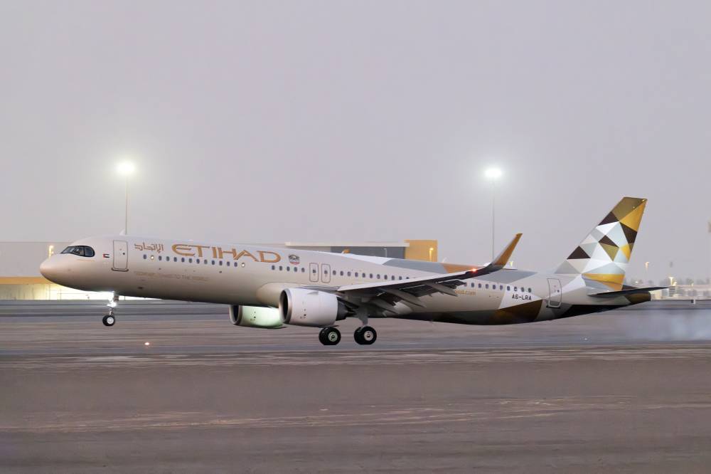 «الاتحاد-للطيران»-تستقبل-أولى-طائرات-إيرباص-a321lr-في-أبوظبي