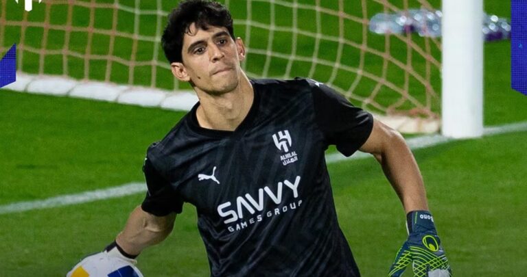 ياسين-بونو-ضمن-المرشحين-الـ10-للفوز-بجائزة-'ياشين'