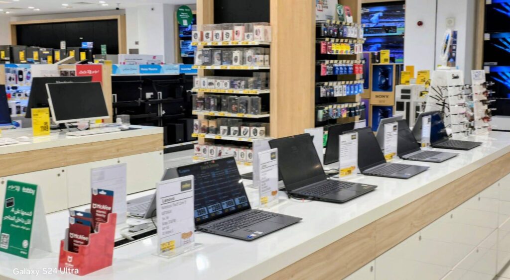 3-%-نمو-سوق-الكمبيوتر-المحمول-في-الإمارات-النصف-الأول