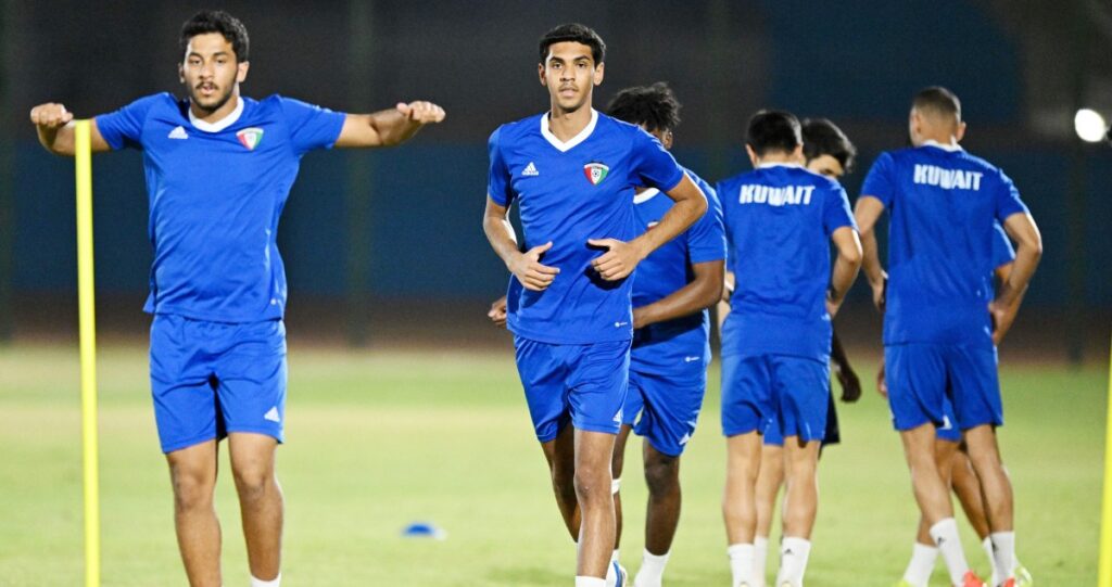 نقل-معسكر-الأزرق-من-اندونيسيا-إلى-قطر-أو-الإمارات