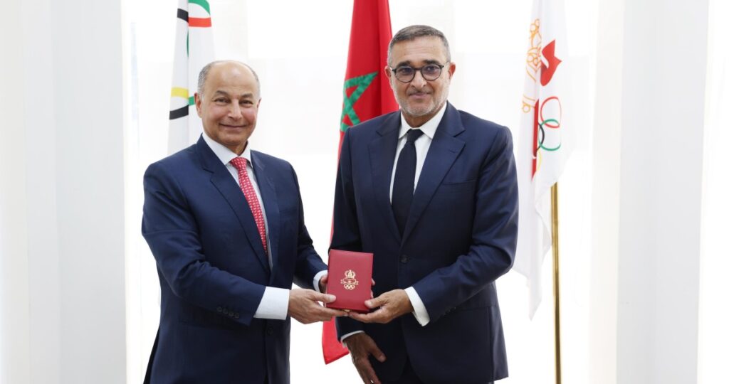 المسلم-يزور-الأولمبية-المغربية