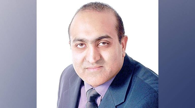 298-مليار-دولار-الإنفاق-على-هواتف-الذكاء-الاصطناعي