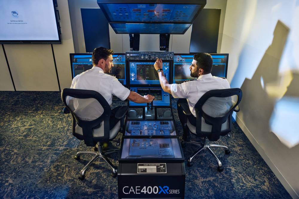 «الإمارات»-تستثمر-500-مليون-درهم-في-مركز-جديد-لتدريب-الطيارين