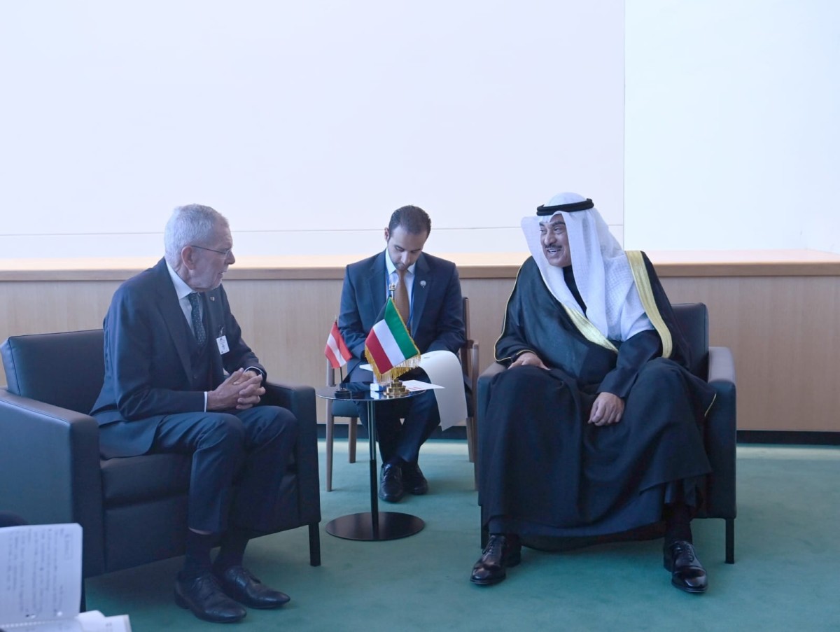 ممثل-الأمير-يلتقي-رئيس-النمسا-ورؤساء-وزراء-باكستان-واليابان-والنرويج