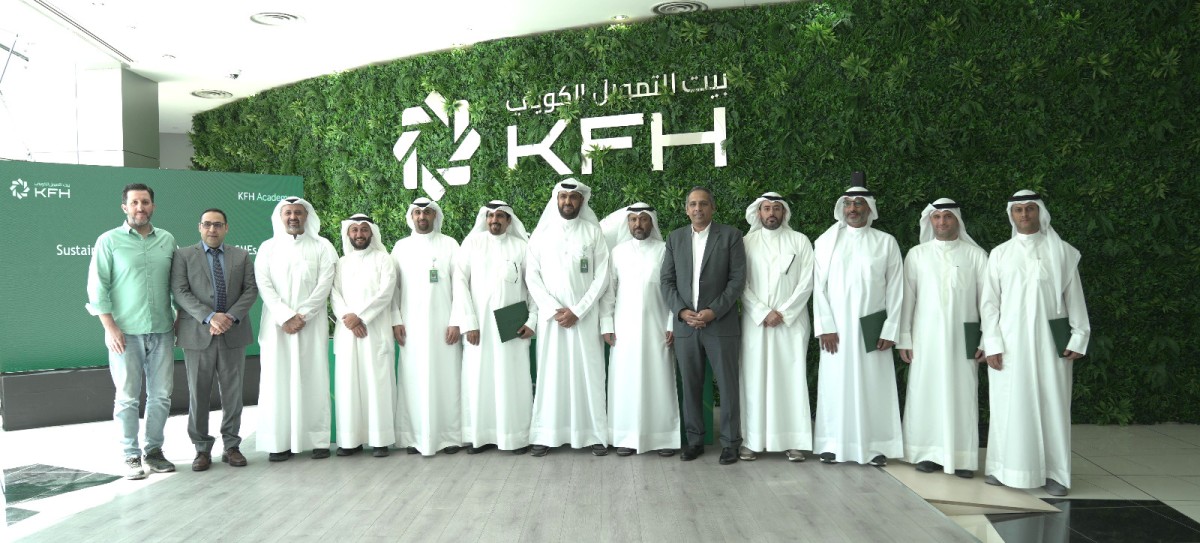 بيت-التمويل-الكويتي-يختتم-برنامج-'استدامة-الأعمال'-للشركات-الصغيرة-والمتوسطة