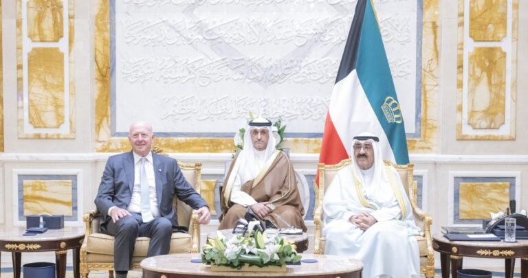 الأمير:-توسيع-آفاق-الاستثمار-وبناء-شراكات-ستراتيجية-مع-الشركات-العالمية-الرائدة