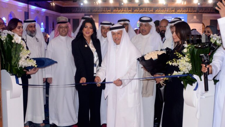 الزامل:-نتفاوض-لتنفيذ-مشروع-بطاريات-تخزين-الكهرباء-بقدرة-1500-ميغاواط