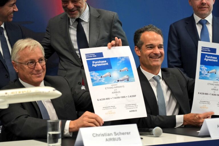 «الاتحاد»-تضم-32-طائرة-إيرباص-جديدة-عريضة-البدن