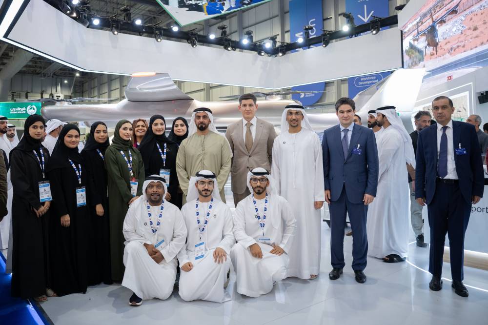 سيف-بن-زايد:-الإمارات-حققت-مكانة-عالمية-في-قطاعي-الطيران-والفضاء