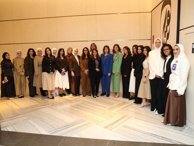 'الوطني'-ينظم-جلسات-حوارية-مع-مديري-المدارس-المشاركة-في'bankee'