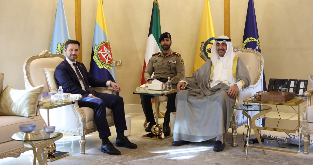 وزير-الدفاع-يستقبل-سفير-بولندا