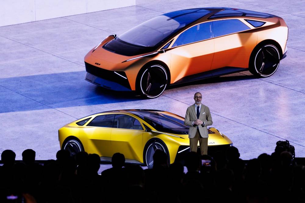 «كيا»-الثمانينية-تجدد-شبابها-بسيارة-مستقبلية