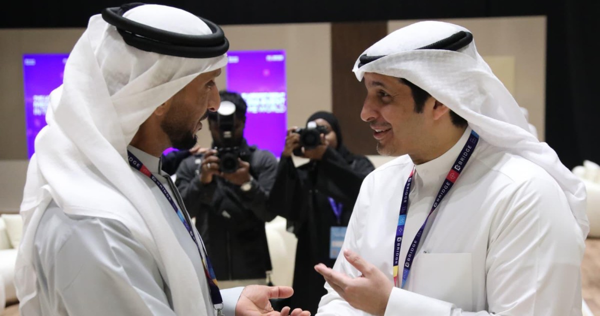 انطلاق-قمة-'بريدج-2025'-في-أبوظبي-بمشاركة-وزير-الإعلام-لبحث-مستقبل-الإعلام-العالمي