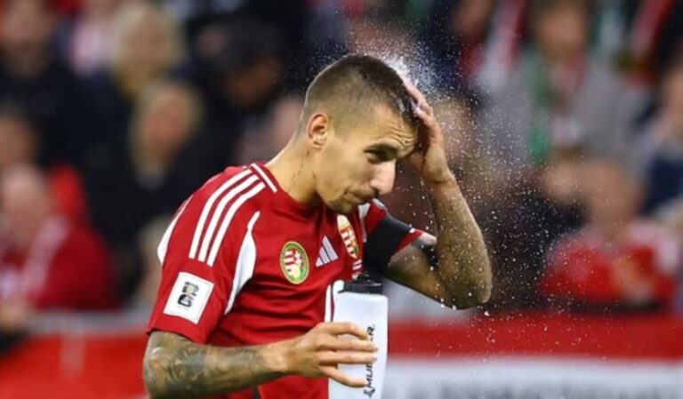 'فيفا'-يقرّ-استراحة-شرب-مياه-إلزامية-في-كل-شوط-خلال-مونديال-2026