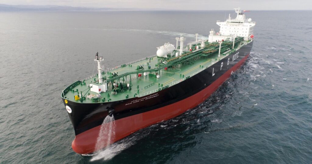 16.5 مليون دينار صافي أرباح 'الناقلات ' في العامين الماضيين 10 16.5-مليون-دينار-صافي-أرباح-'الناقلات-'-في-العامين-الماضيين