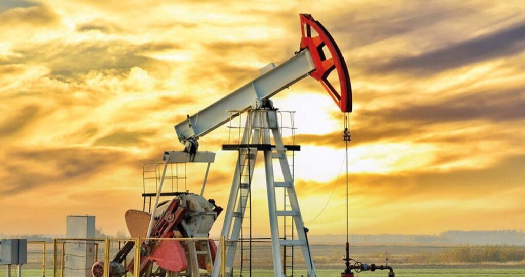 النفط يرتفع مع استمرار مخاوف الإمدادات بفعل التوتر الأميركي الإيراني 4 النفط-يرتفع-مع-استمرار-مخاوف-الإمدادات-بفعل-التوتر-الأميركي-الإيراني