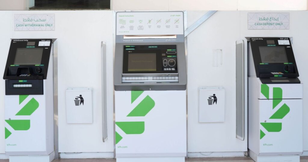 بيت التمويل الكويتي: خدمات مصرفية بتكنولوجيا عصرية عبر فروعنا الذكية 29 بيت-التمويل-الكويتي:-خدمات-مصرفية-بتكنولوجيا-عصرية-عبر-فروعنا-الذكية