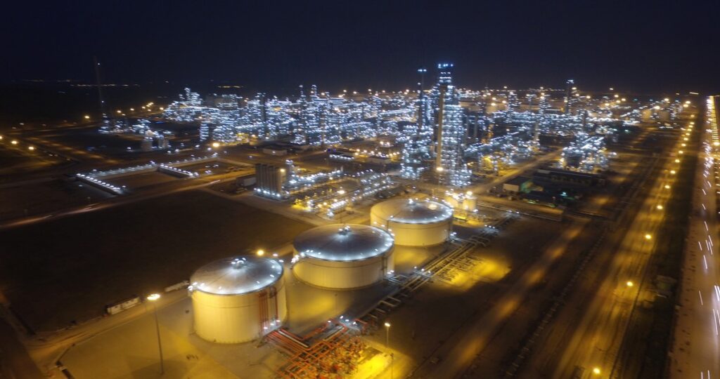 مخزون مصفاة 'نغي سون' الفيتنامية حتى نهاية مايو 10 مخزون-مصفاة-'نغي-سون'-الفيتنامية-حتى-نهاية-مايو