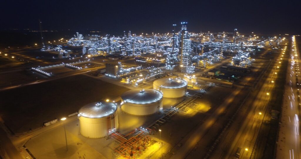 مصفاة 'نغي سون' عالجت 500 مليون برميل نفط كويتي منذ عام 2017 2 مصفاة-'نغي-سون'-عالجت-500-مليون-برميل-نفط-كويتي-منذ-عام-2017