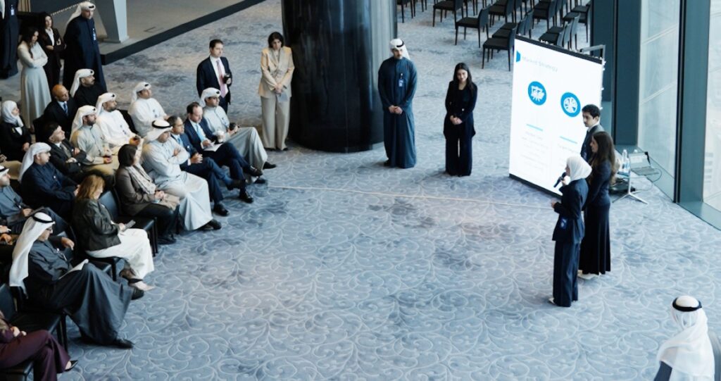 'الوطني': ابتكارات شبابية واعدة بالعروض التقديمية لدفعة 30 من 'الأكاديمية' 4 'الوطني':-ابتكارات-شبابية-واعدة-بالعروض-التقديمية-لدفعة-30-من-'الأكاديمية'