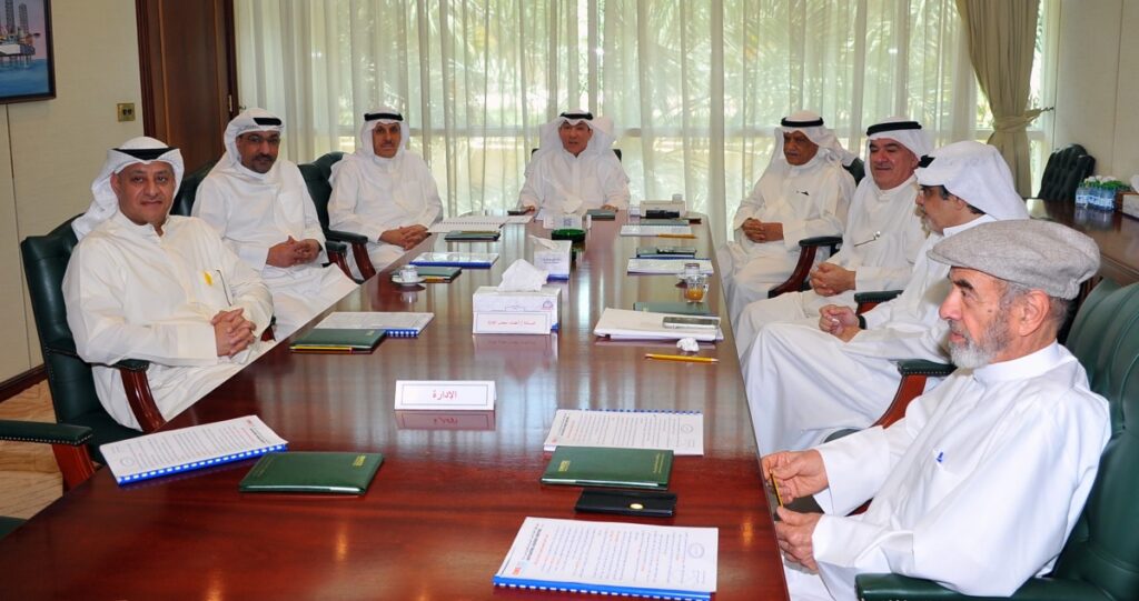 عمومية 'المقاولات البحرية' وافقت على توزيع 7% نقداً عن 2025 4 عمومية-'المقاولات-البحرية'-وافقت-على-توزيع-7%-نقداً-عن-2025