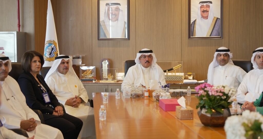 بنك الكويت الوطني يبحث سبل تعزيز شراكته الستراتيجية مع 'التربية' 4 بنك-الكويت-الوطني-يبحث-سبل-تعزيز-شراكته-الستراتيجية-مع-‘التربية’