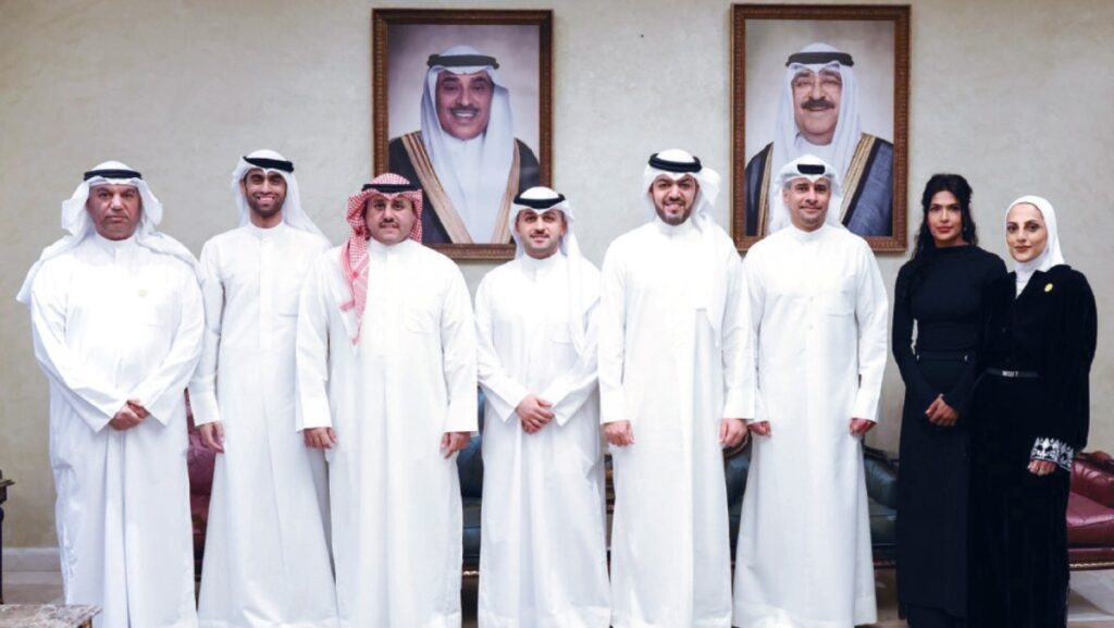 'KIB' يشارك في حفل افتتاح دورة الألعاب الخليجية الرابعة بقطر 6 ‘kib’-يشارك-في-حفل-افتتاح-دورة-الألعاب-الخليجية-الرابعة-بقطر