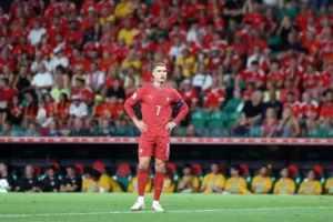 إجراءات تأديبية مؤقتة ضد رونالدو بعد خروجه من معسكر المنتخب